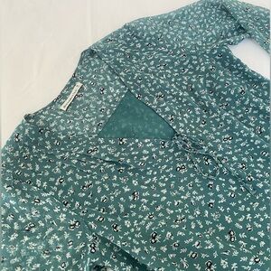 Abercrombie & Fitch Floral Blouse Bodysuit
